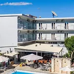 Angela Hotel & Apartments