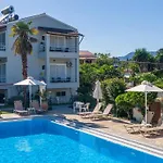 Angela Hotel & Apartments